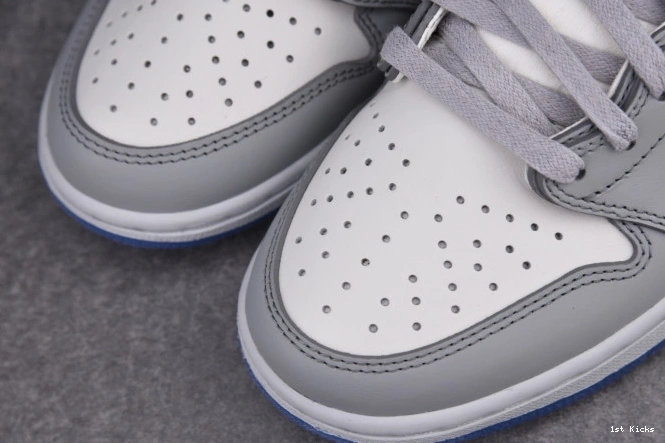 1st Kicks Shoes CN8607-002 DR X JORDAN box) 1 shoe (DR LOW OG 0731